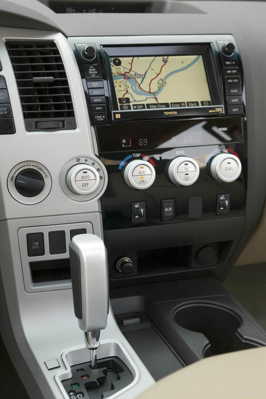  Toyota Tundra 2007 года  (фото 16 из 100)